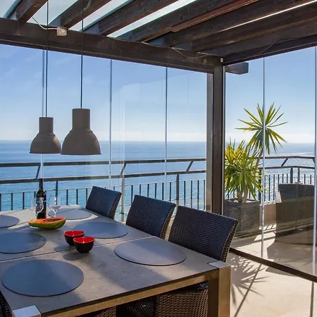 Penthouse Calaceite Blanco Daire *