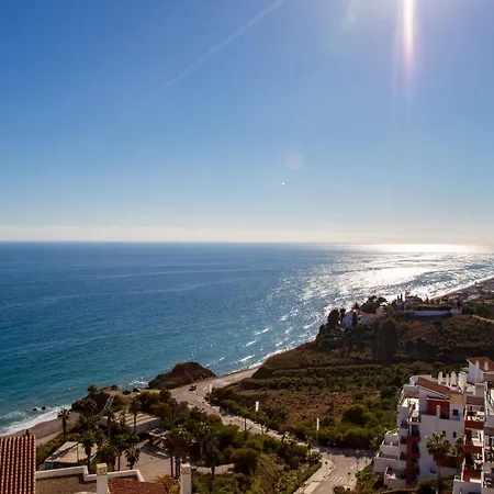 Penthouse Calaceite Blanco Daire *